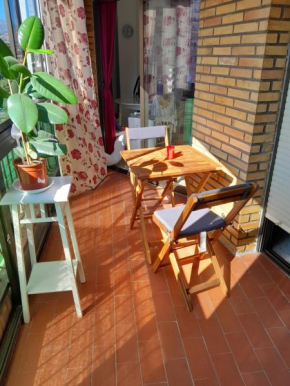 Room in Shared apartment with Parking